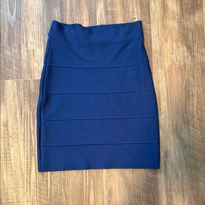 BCBGMaxazria Simone Textured Power Bandage Skirt